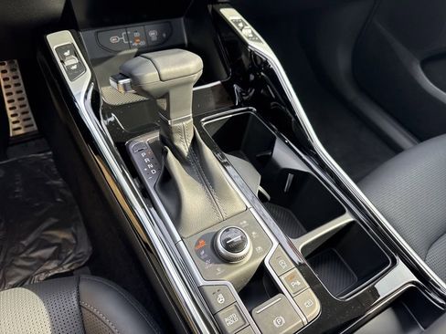 New 2026 Kia Sorento SX image 7