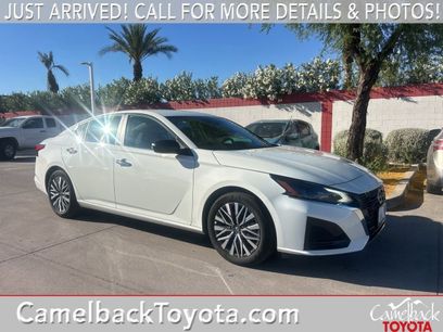 Used 2025 Nissan Altima 2.5 SV