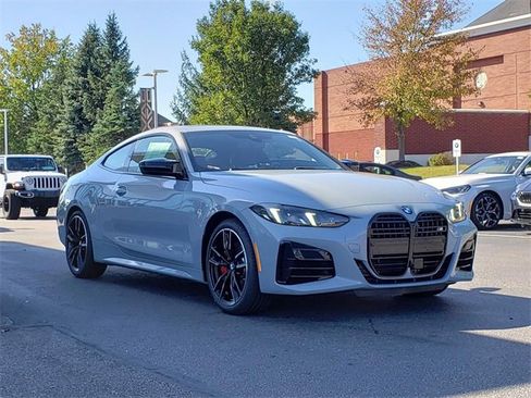 New 2026 BMW 440i xDrive Coupe w/ Premium Package image 3