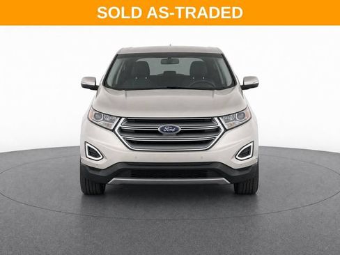 Used 2017 Ford Edge Titanium w/ Equipment Group 302A FWD image 5