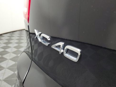 Used 2025 Volvo XC40 B5 Ultra w/ Protection Package AWD/4WD image 10