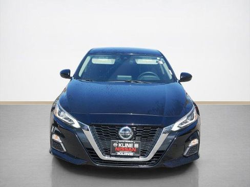 Certified 2022 Nissan Altima 2.5 SV FWD image 8