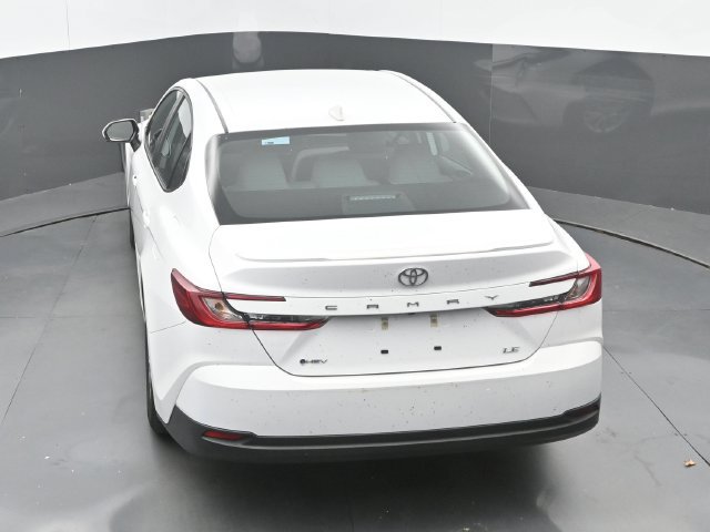 Used 2025 Toyota Camry LE w/ Convenience Package FWD image 15