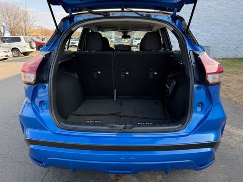 Used 2024 Nissan Kicks SR image 28