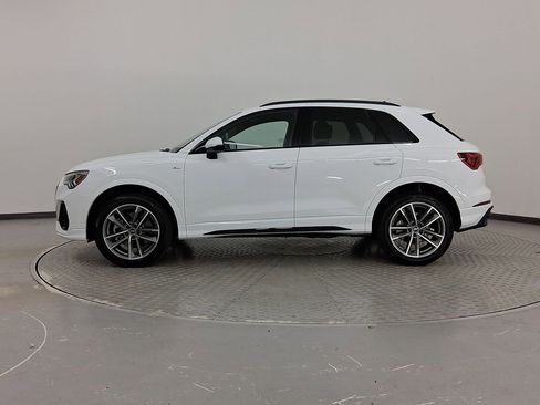 New 2025 Audi Q3 2.0T Premium image 2