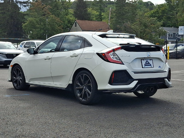 Used 2017 Honda Civic Sport image 4
