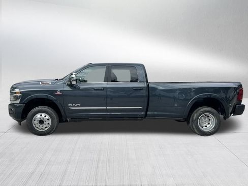 New 2026 RAM 3500 Limited image 8