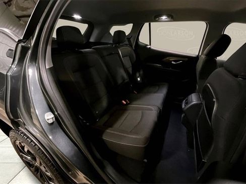 Used 2021 GMC Terrain SLE w/ Driver Convenience Package image 16