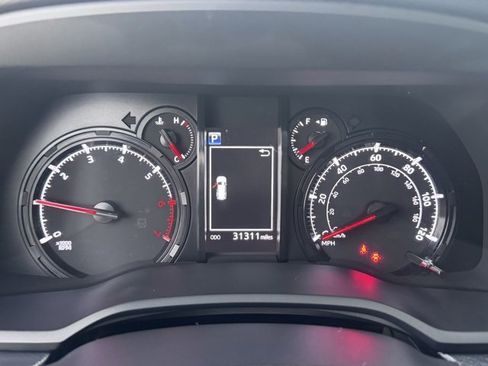 Used 2023 Toyota 4Runner SR5 Premium image 24