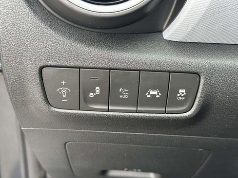 Used 2020 Hyundai Kona Ultimate image 21