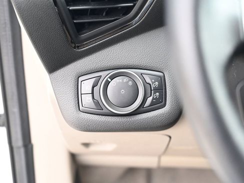 Used 2016 Ford Escape Titanium image 23