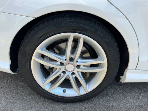 Used 2013 Mercedes-Benz C 300 4MATIC Sedan w/ Premium 1 Pkg image 11