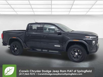 Used 2024 GMC Canyon Elevation w/ Convenience Package