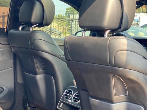 Used 2020 Mercedes-Benz S 560 4MATIC Sedan image 7