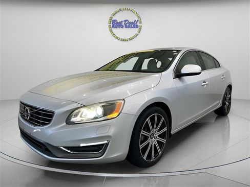 Used 2016 Volvo S60 T5 Inscription Platinum AWD/4WD image 1
