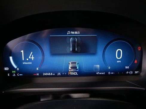 Certified 2025 Ford Escape Platinum image 24