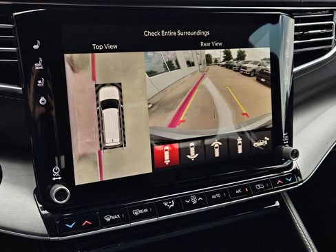 New 2026 Jeep Grand Wagoneer Limited AWD/4WD image 18