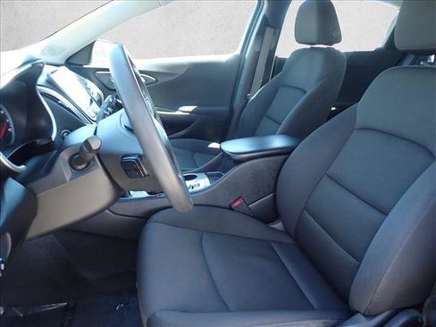 Used 2024 Chevrolet Malibu LS FWD image 10