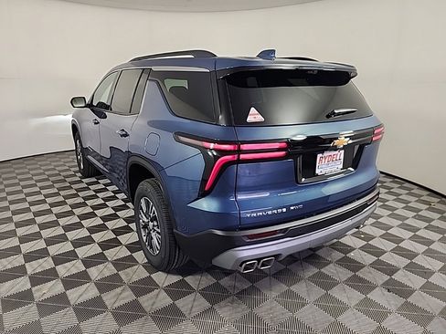 New 2026 Chevrolet Traverse LT w/ Driver Confidence Package image 8