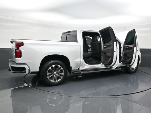 Used 2023 Chevrolet Silverado 1500 High Country w/ Technology Package RWD image 28