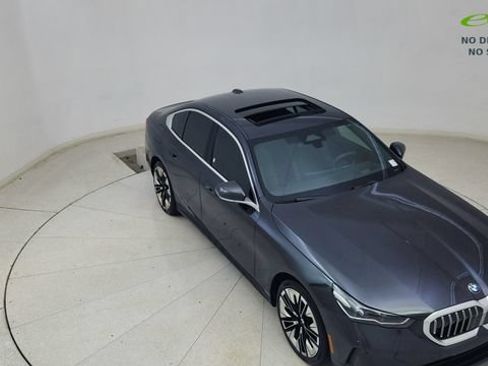 Used 2025 BMW 530i RWD image 79