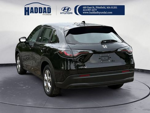 Used 2023 Honda HR-V LX image 3