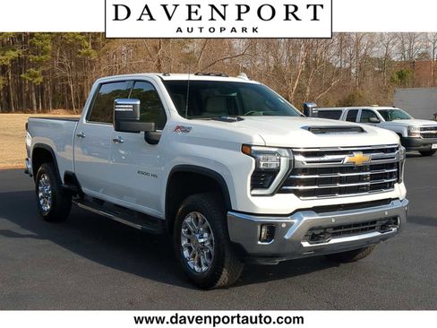 Used 2024 Chevrolet Silverado 2500 LTZ w/ LTZ Plus Package image 1