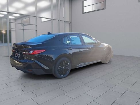 New 2026 Toyota Camry SE image 8