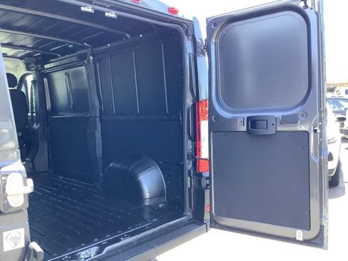 Used 2025 RAM ProMaster 1500 FWD image 23