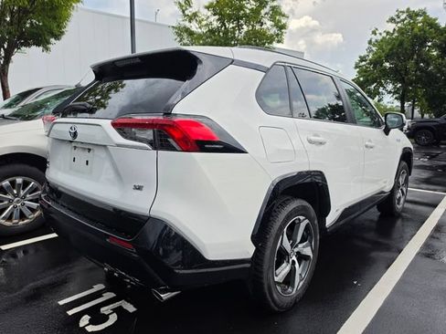 Used 2024 Toyota RAV4 SE w/ Weather & Moonroof Package AWD/4WD image 6
