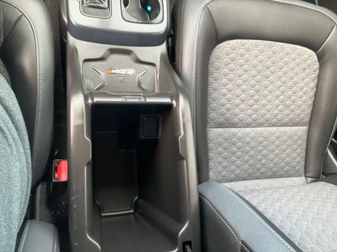 Used 2020 Chevrolet Colorado Z71 AWD/4WD image 20