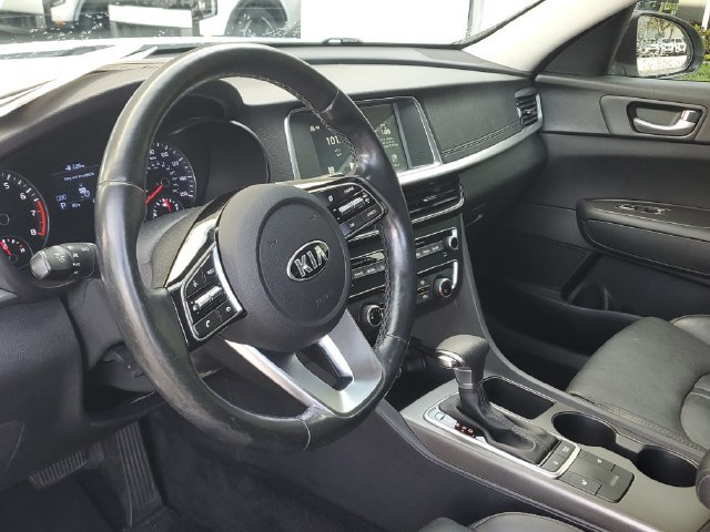Used 2020 Kia Optima SE FWD image 21