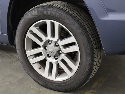Used 2013 Toyota 4Runner Limited AWD/4WD image 35