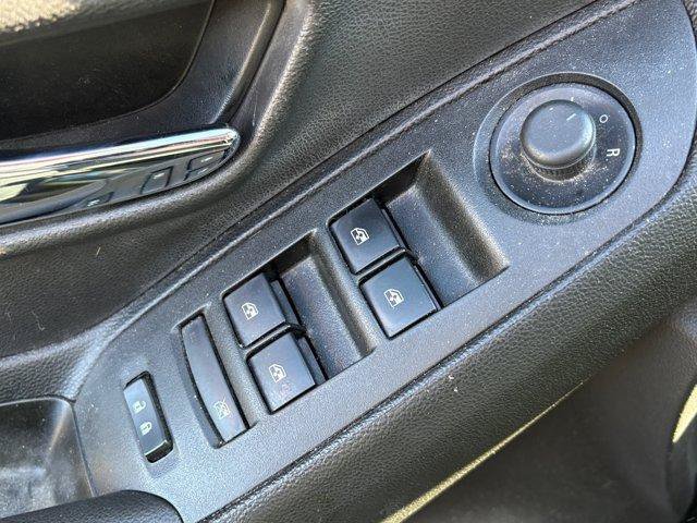 Used 2019 Chevrolet Trax LS FWD image 8