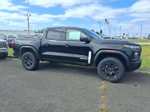 New 2025 GMC Canyon Elevation w/ Convenience Package image 8