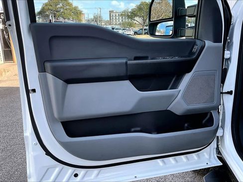 Used 2024 Ford F350 XL image 22
