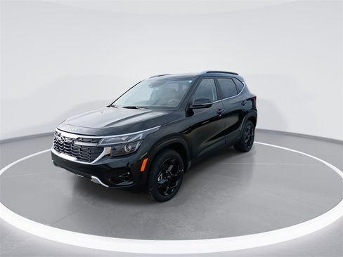 New 2026 Kia Seltos EX w/ EX Sunroof Package image 4