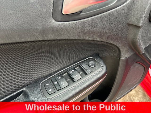 Used 2015 Dodge Charger SE w/ Power Sunroof Group AWD/4WD image 15
