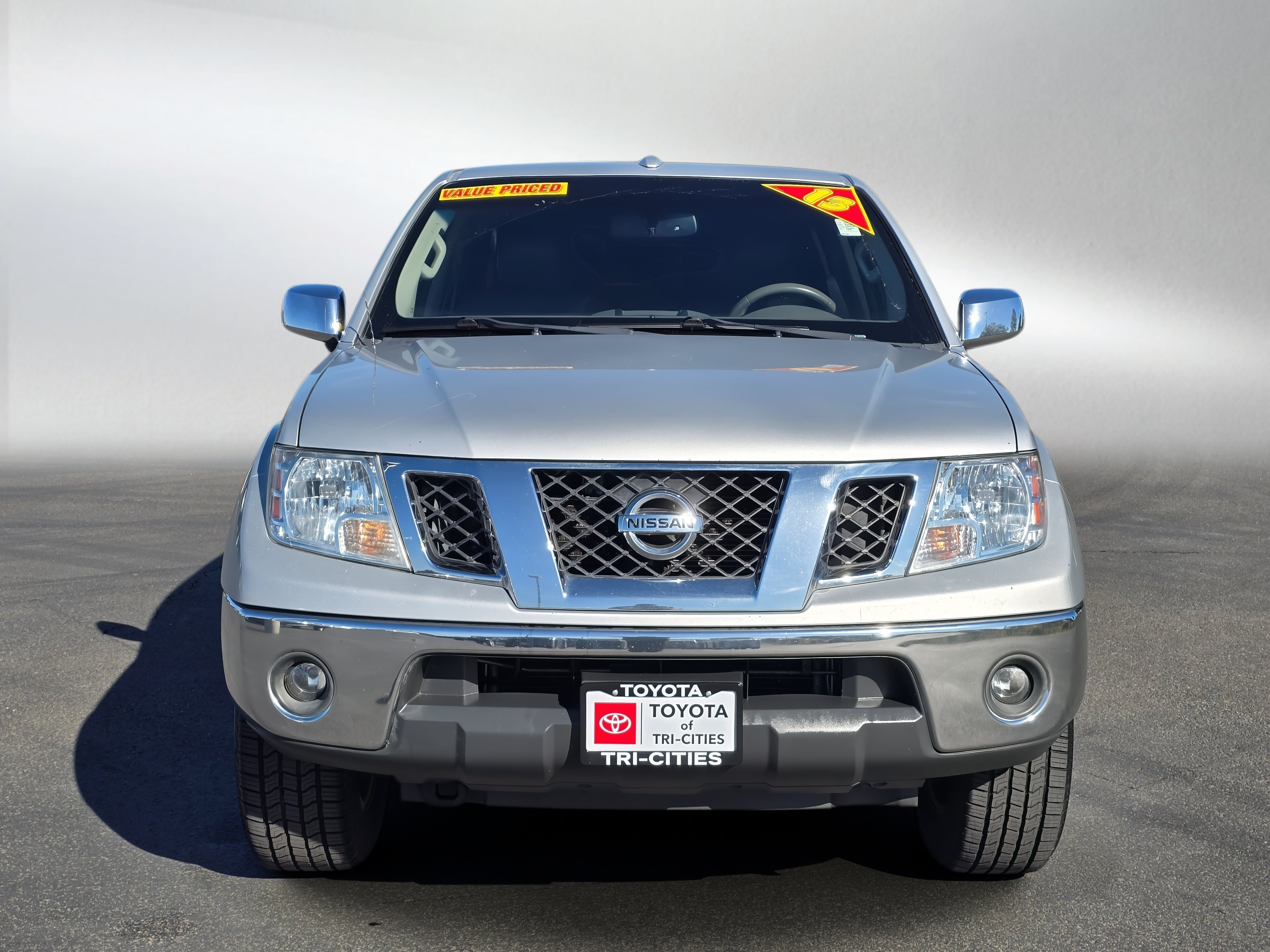 Used 2013 Nissan Frontier SL AWD/4WD image 8