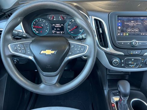 Used 2022 Chevrolet Equinox LS w/ LPO, Floor Liner Package AWD/4WD image 14