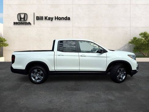 Certified 2024 Honda Ridgeline TrailSport image 2