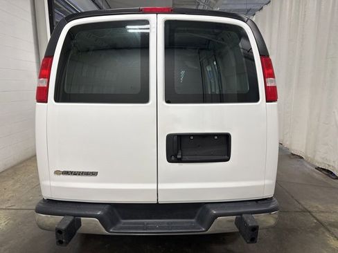 Used 2024 Chevrolet Express 2500 w/ Driver Convenience Package image 5
