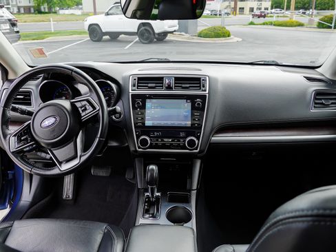 Used 2019 Subaru Outback 2.5i Limited w/ Popular Package #2 AWD/4WD image 32