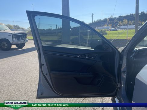 Used 2021 Honda Civic Sport Touring image 12