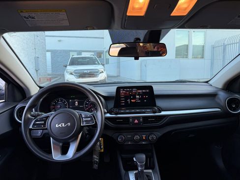 Used 2024 Kia Forte LX FWD image 7