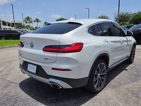 Used 2025 BMW X4 xDrive30i w/ Premium Package AWD/4WD image 8