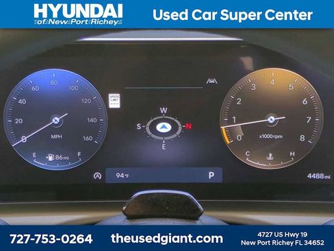 Used 2025 Hyundai Tucson Limited AWD/4WD image 32