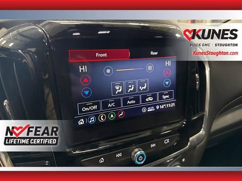 Used 2021 Chevrolet Traverse Premier w/ Redline Edition image 27