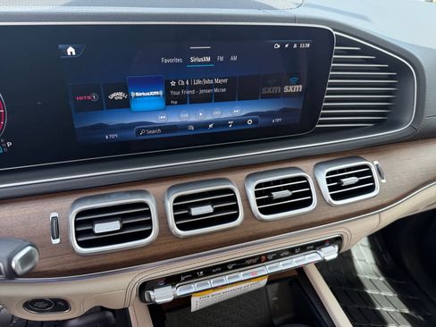 New 2026 Mercedes-Benz GLE 450 4MATIC image 19