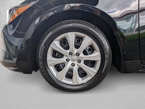 Certified 2025 Toyota Corolla LE FWD image 20